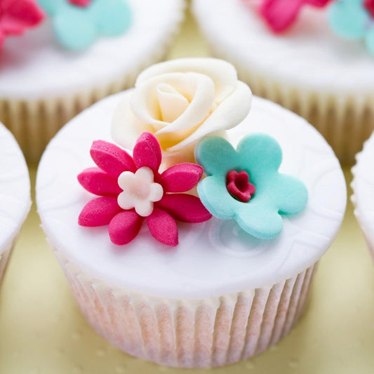 Wedding Cupcakes - Floral Flowers - Cake Pops Parties